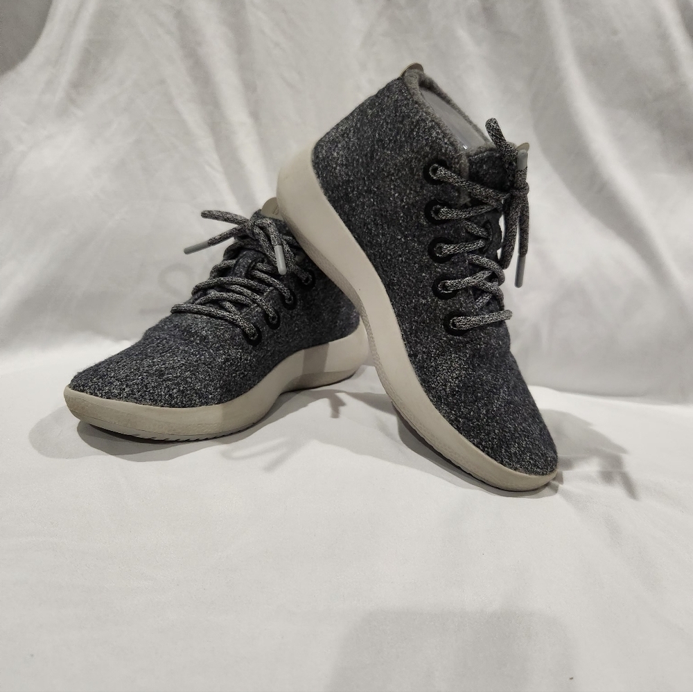 Allbirds Gray Wool Runner-up Mizzle Mid Top Women's Sneakers. Size 8